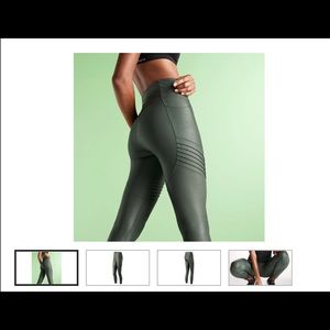 New Balance Captivate Tight